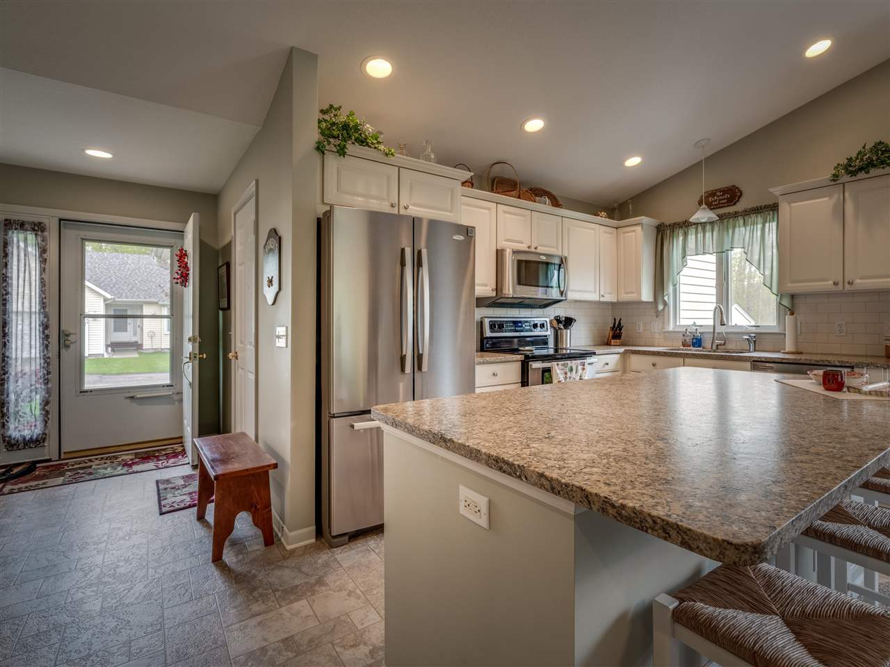 2194 Woods Lane Petoskey MI 49770