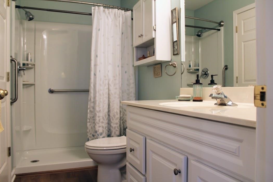 1516 Castle Drive Petoskey MI 49770