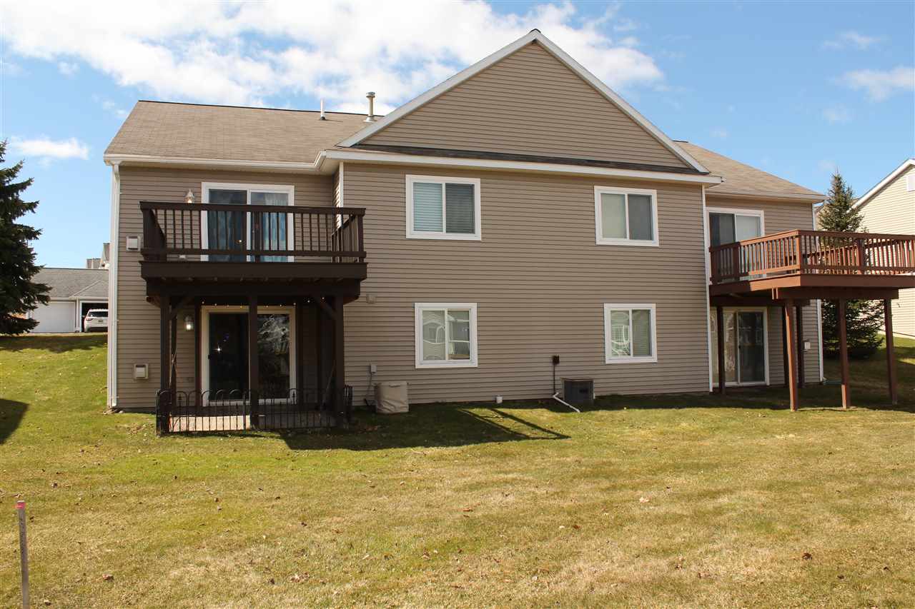 1516 Castle Drive Petoskey MI 49770