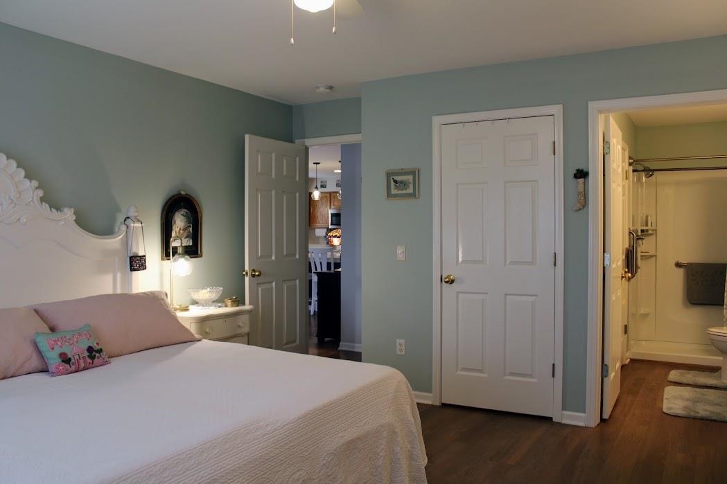 1516 Castle Drive Petoskey MI 49770