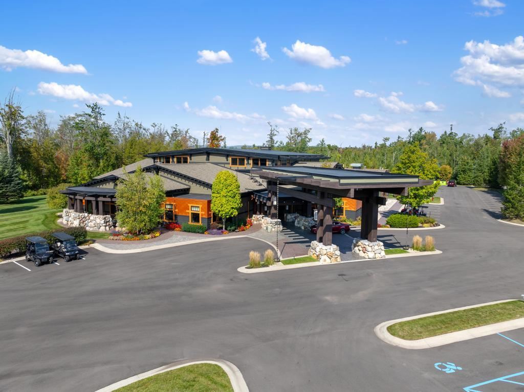2067 Bluestem Drive Petoskey MI 49770