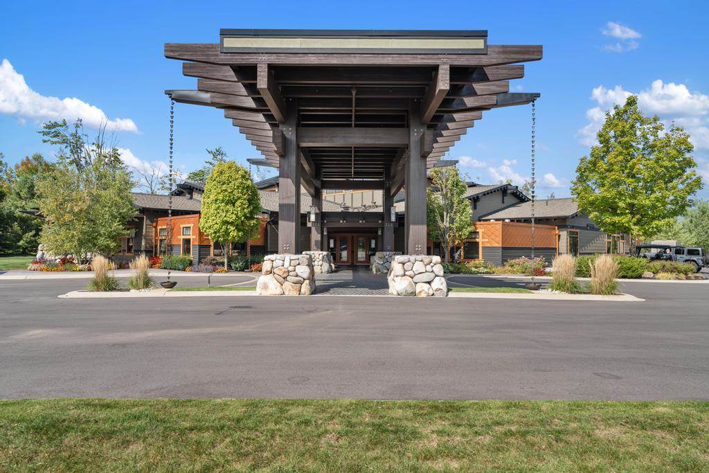 2067 Bluestem Drive Petoskey MI 49770