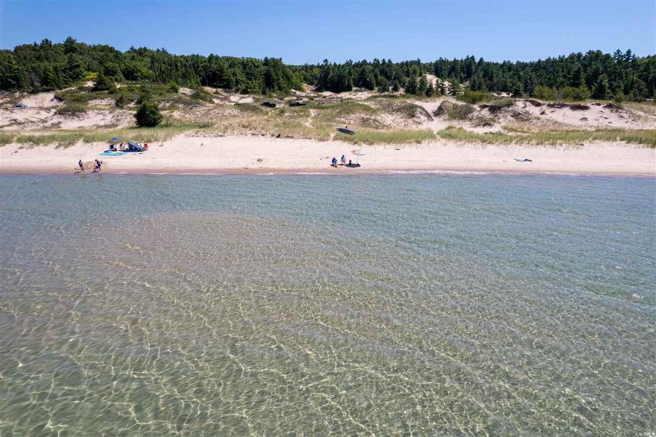 2067 Bluestem Drive Petoskey MI 49770