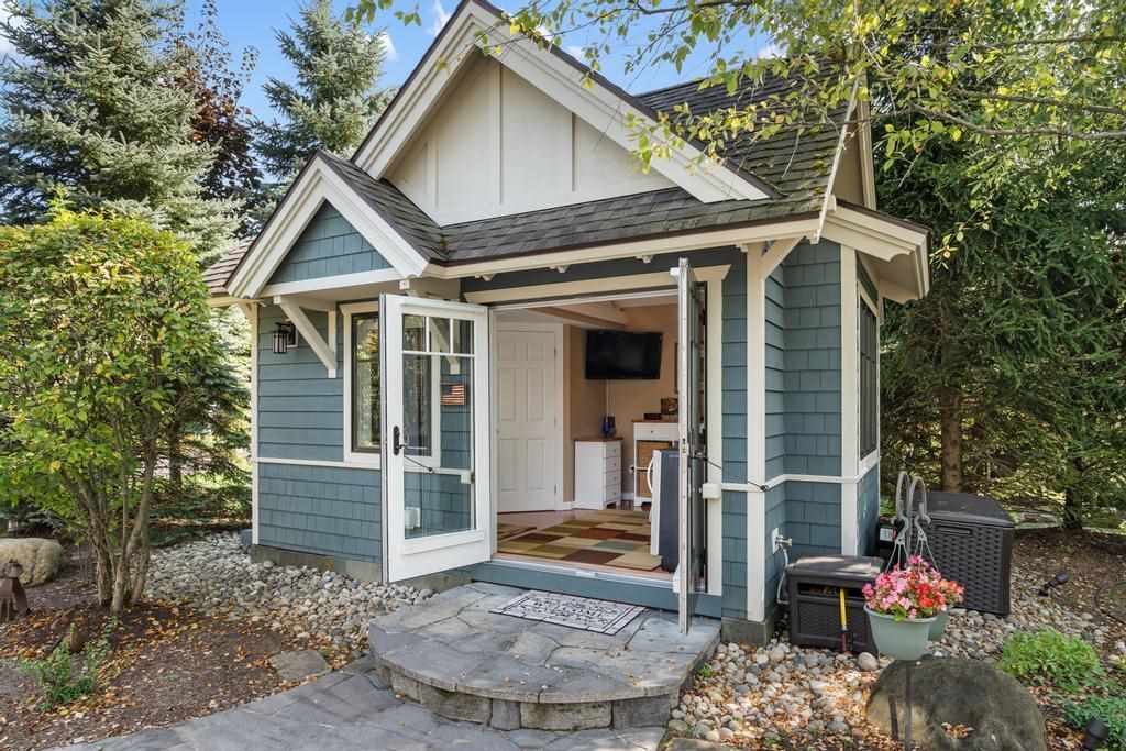 2067 Bluestem Drive Petoskey MI 49770