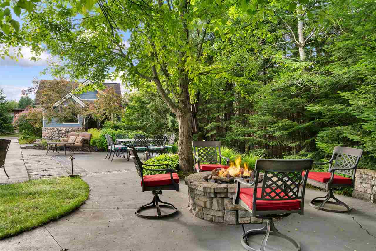 2095 Windover Drive Petoskey MI 49770