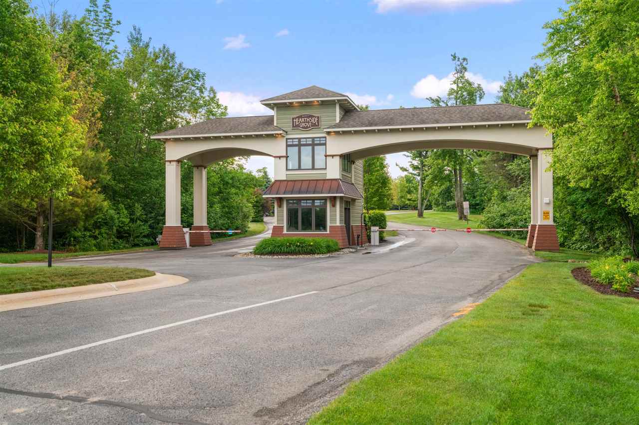 2095 Windover Drive Petoskey MI 49770