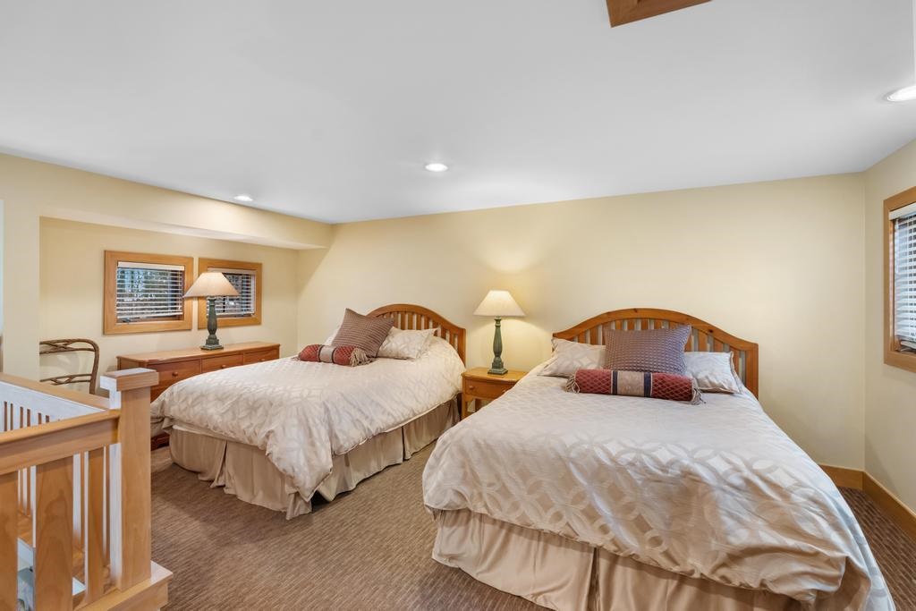 2172 Boyneland Drive Boyne Falls MI 49713