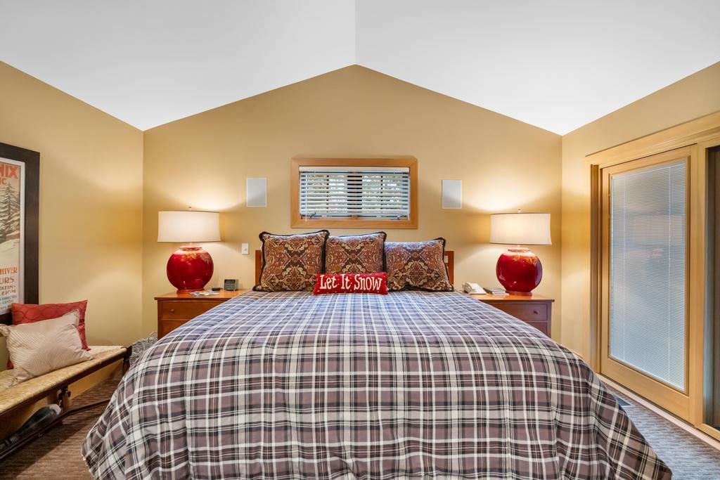2172 Boyneland Drive Boyne Falls MI 49713