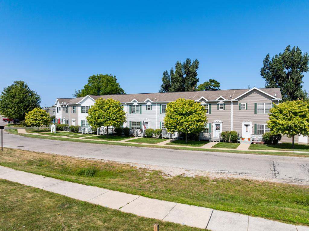 827 Arlington Petoskey MI 49770