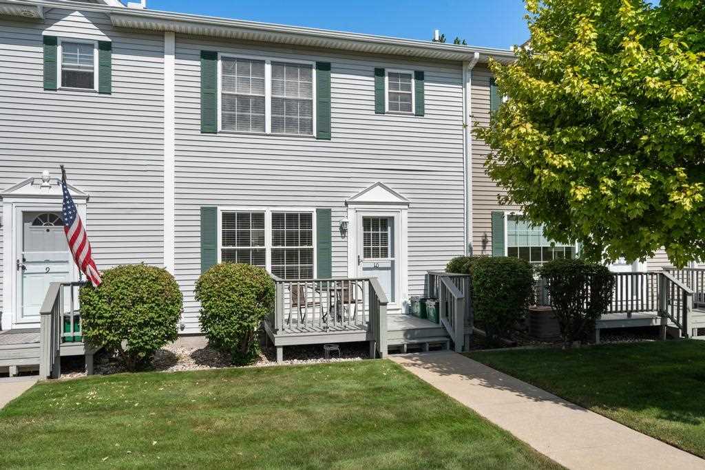 827 Arlington Petoskey MI 49770