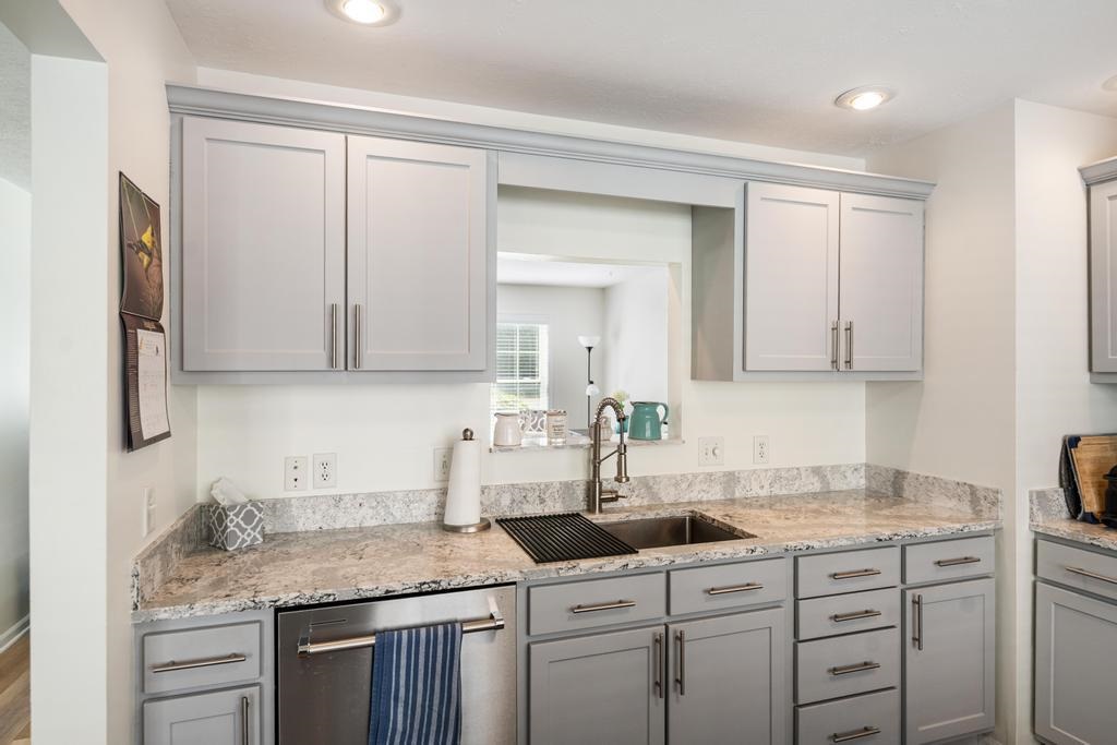 827 Arlington Petoskey MI 49770