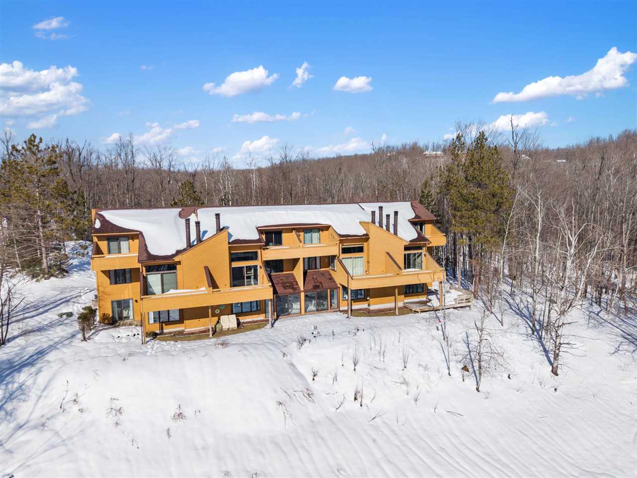 4749 S Pleasantview Road Harbor Springs MI 49740
