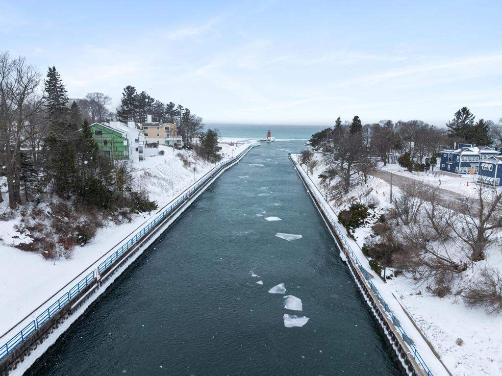 101 Michigan Avenue Charlevoix MI 49720