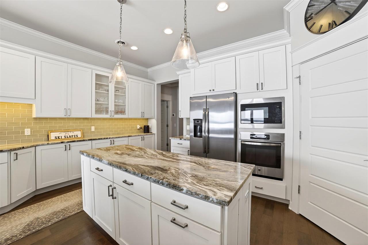 00924 Pointe Drive (pvt) Unit 49 Boyne City MI 49712