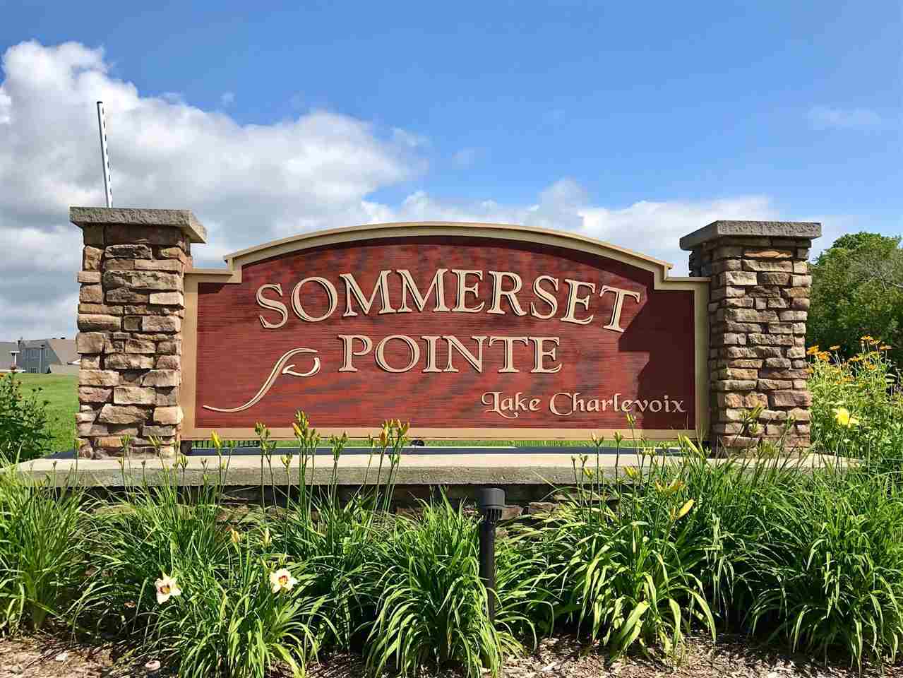 00924 Pointe Drive (pvt) Unit 49 Boyne City MI 49712