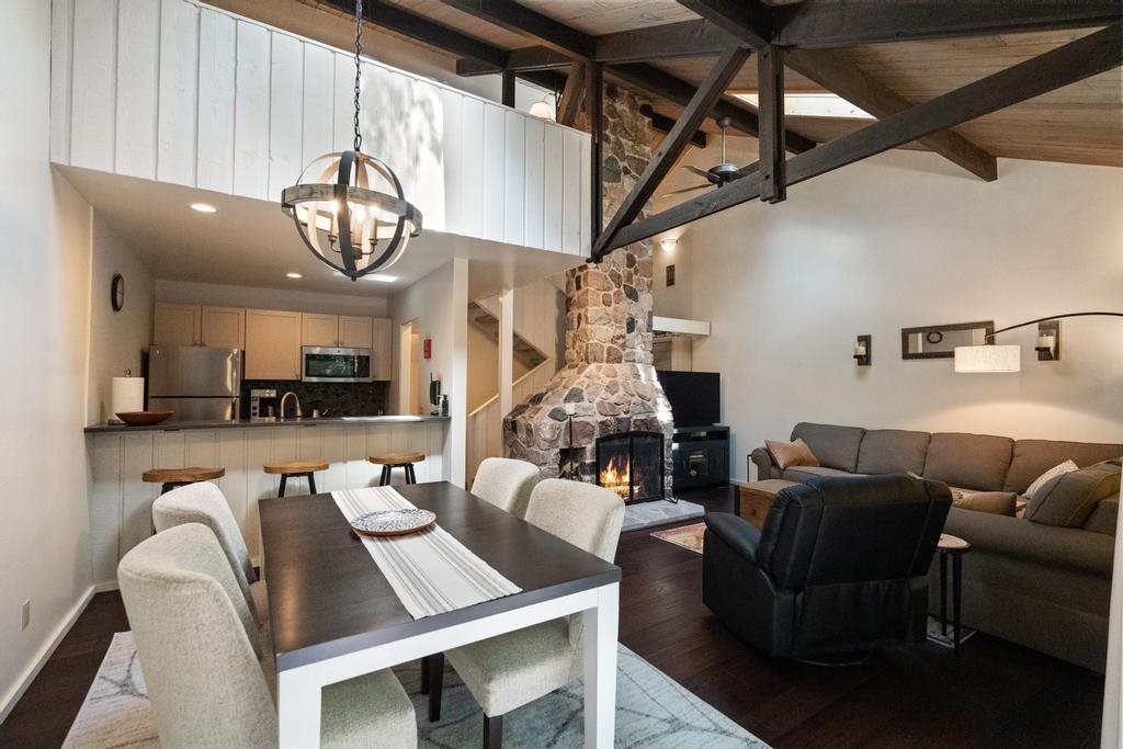 2755 Harbor-petoskey Road Harbor Springs MI 49740