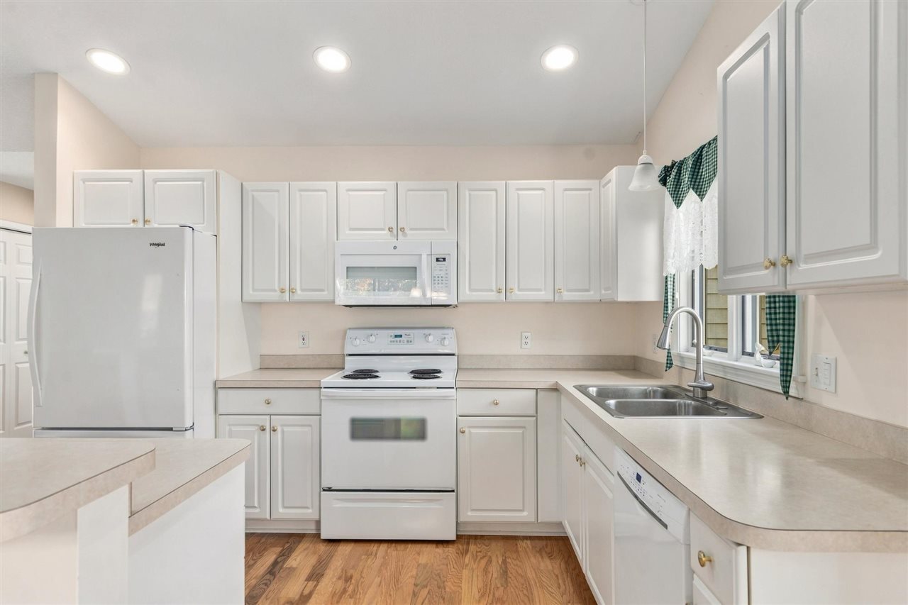 2015 Woods Lane Petoskey MI 49770