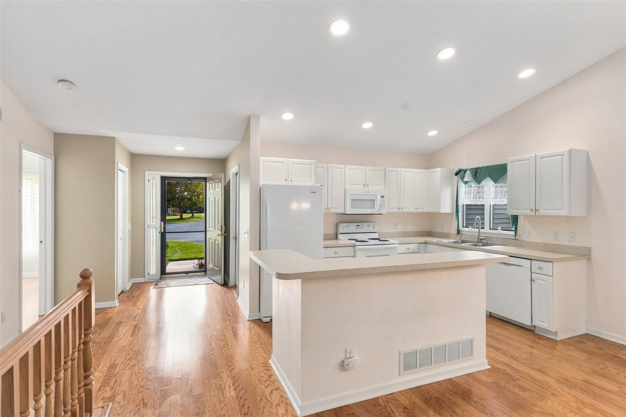 2015 Woods Lane Petoskey MI 49770