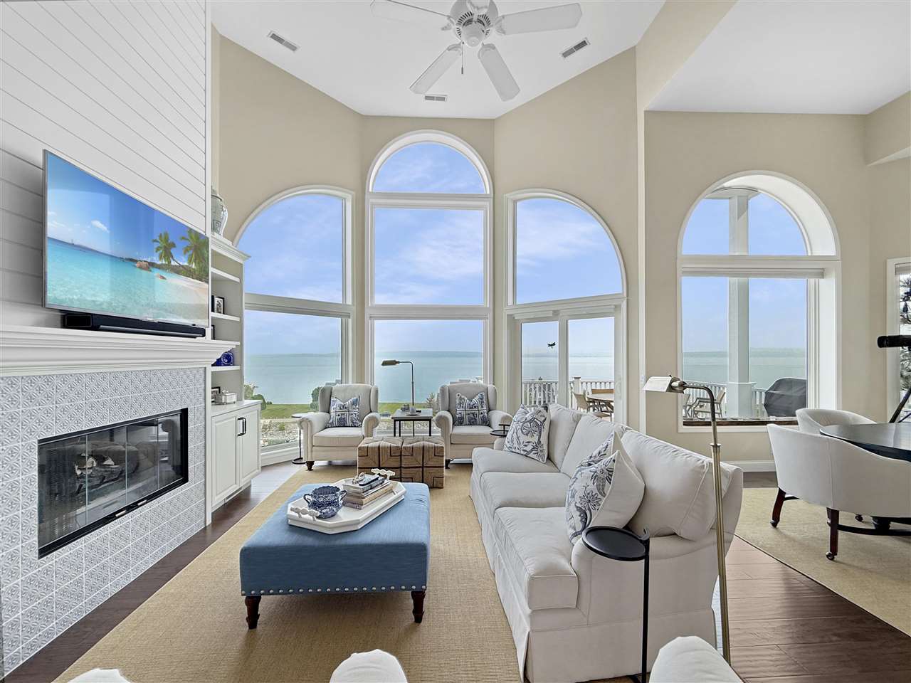 3336 Cliffs Bay Harbor MI 49770