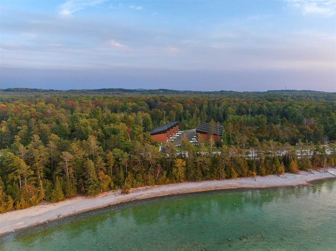 09336 Us-31 Charlevoix MI 49720