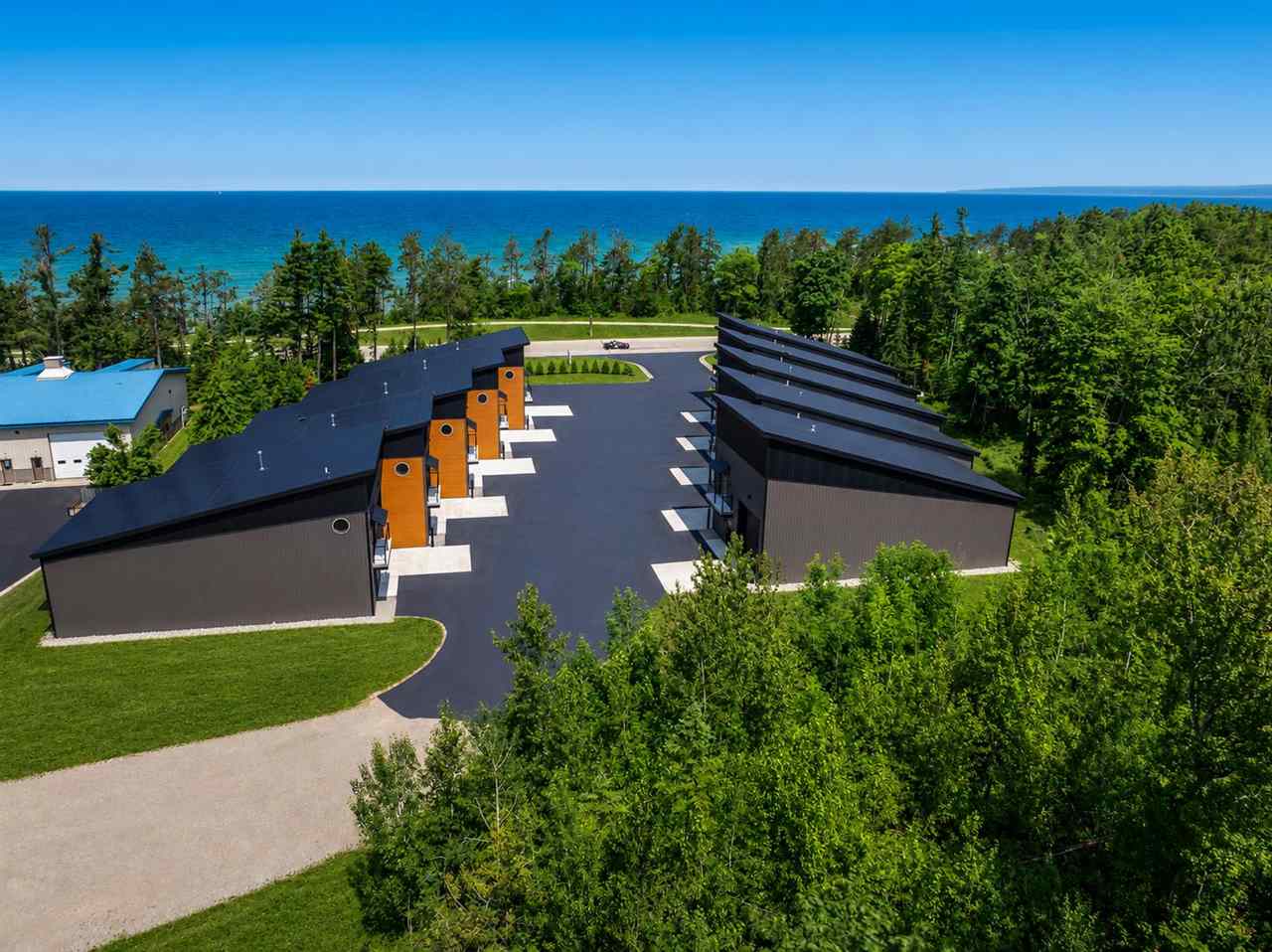09336 Us-31 Charlevoix MI 49720