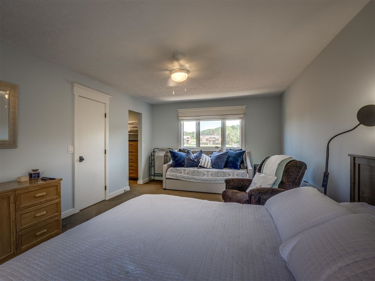 4749 S Pleasantview Harbor Springs MI 49740