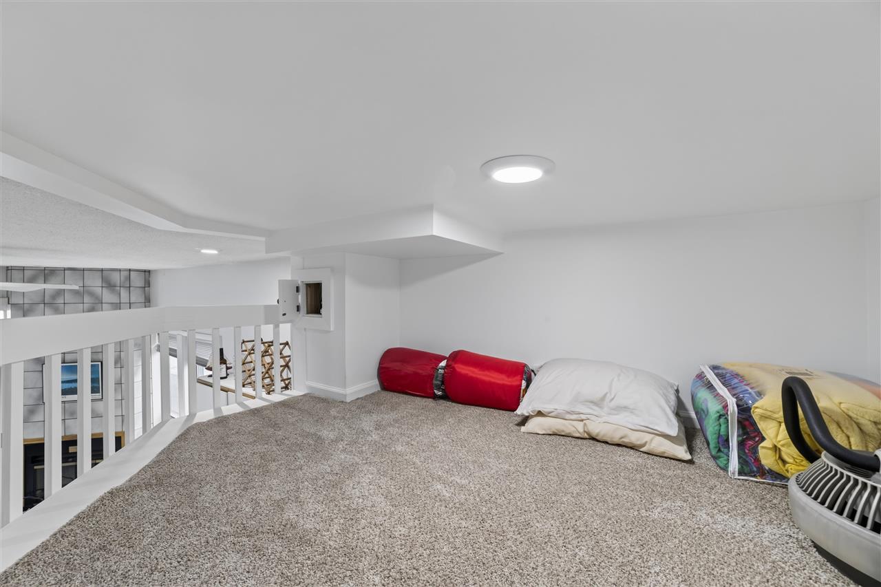 206 Ferry Avenue Charlevoix MI 49720