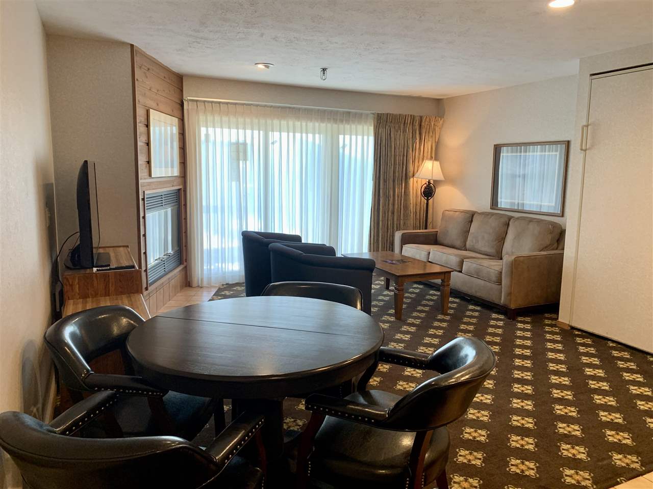 5620 Highlands Drive, #521 Harbor Springs MI 49740