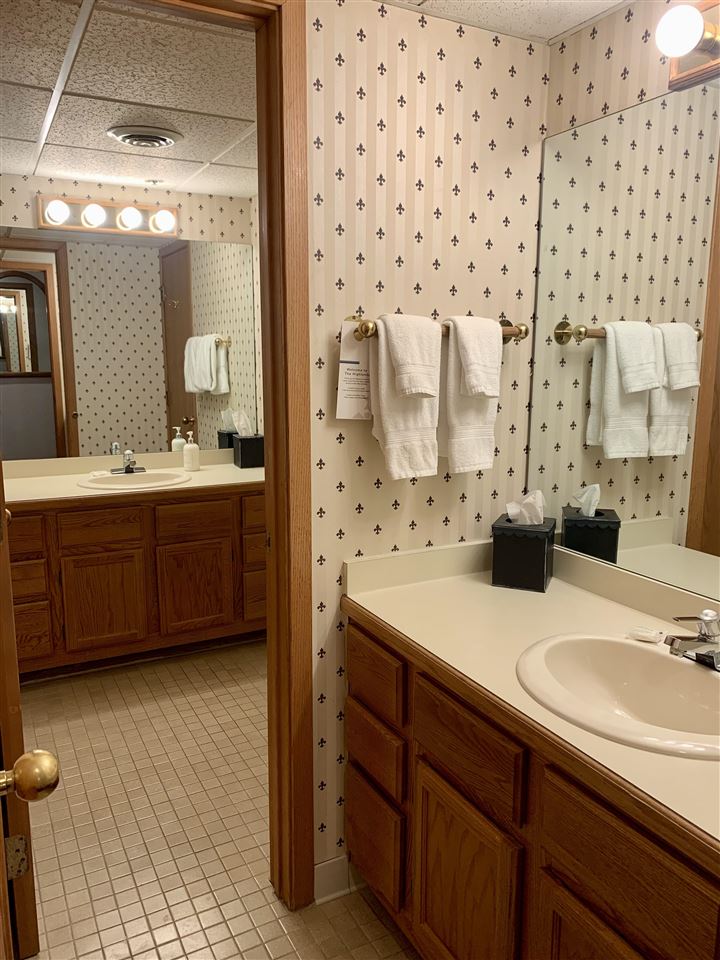 5620 Highlands Drive, #521 Harbor Springs MI 49740