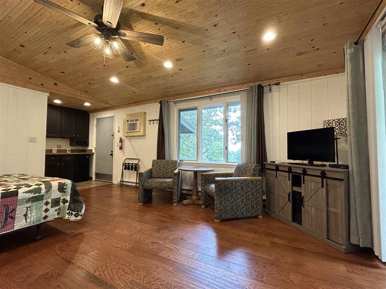 5712 Shanty Creek Road Bellaire MI 49615