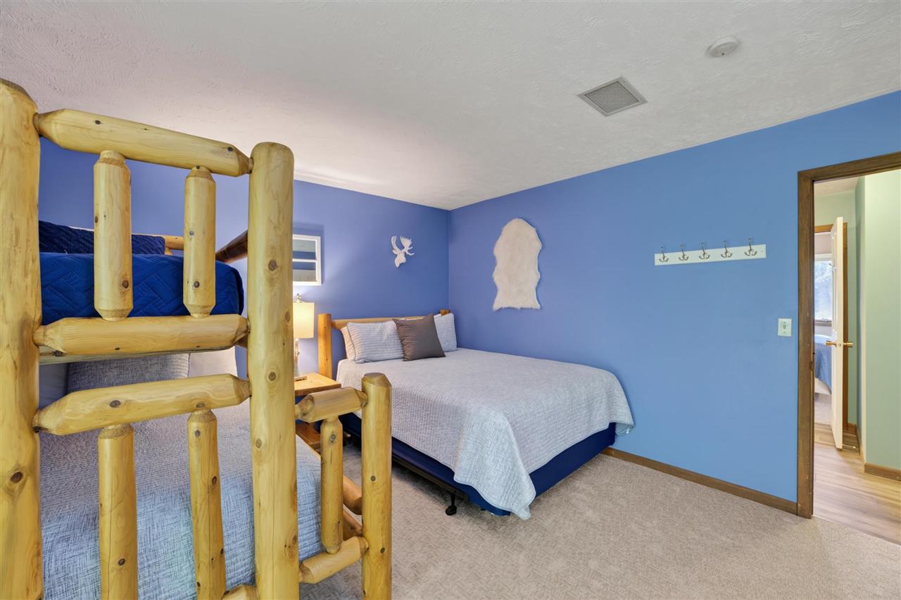 2519 Ramshead Condo Drive Boyne Falls MI 49713