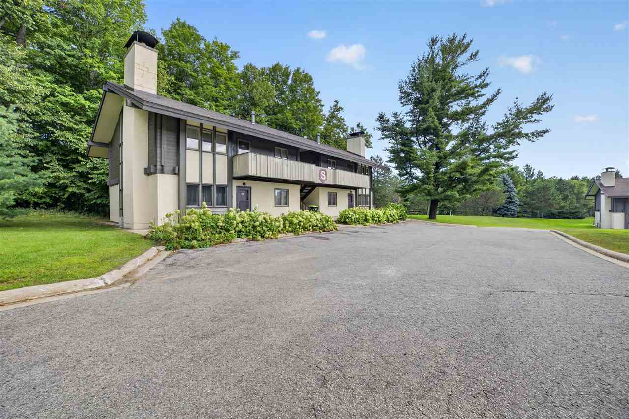 2519 Ramshead Condo Drive Boyne Falls MI 49713