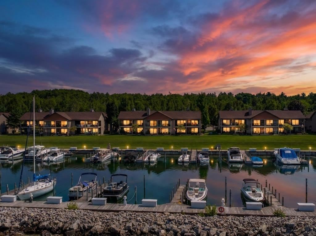 4000 Hemingway Pointe Club Road East Jordan MI 49727