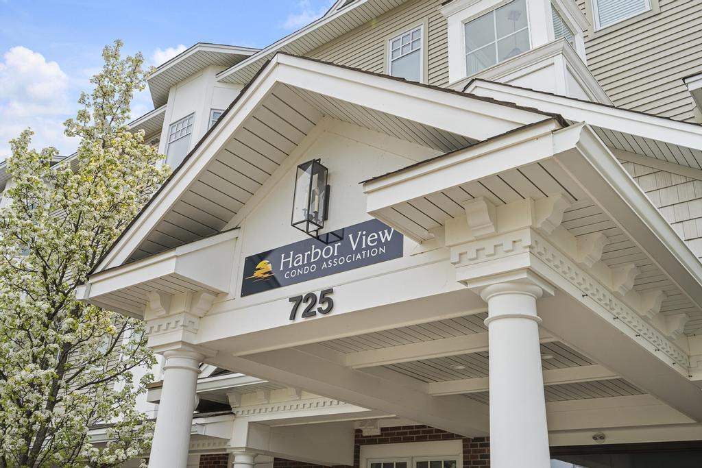 725 Harbor Watch #311 Drive Petoskey MI 49770