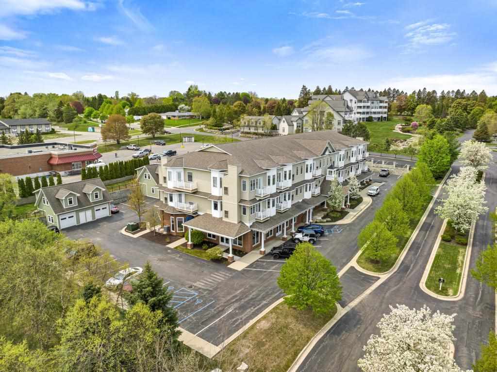 725 Harbor Watch #311 Drive Petoskey MI 49770
