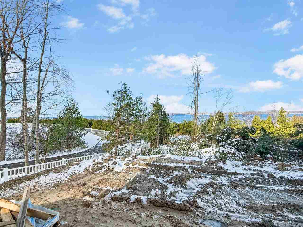 603 Lakeview Drive Bay Harbor MI 49770