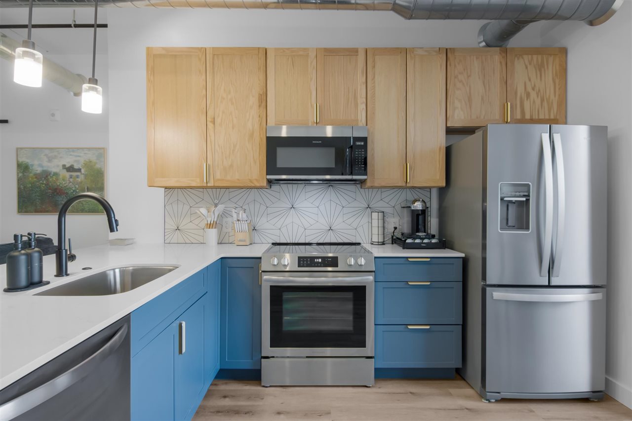 1825 E Eighth Street Traverse City MI 49686