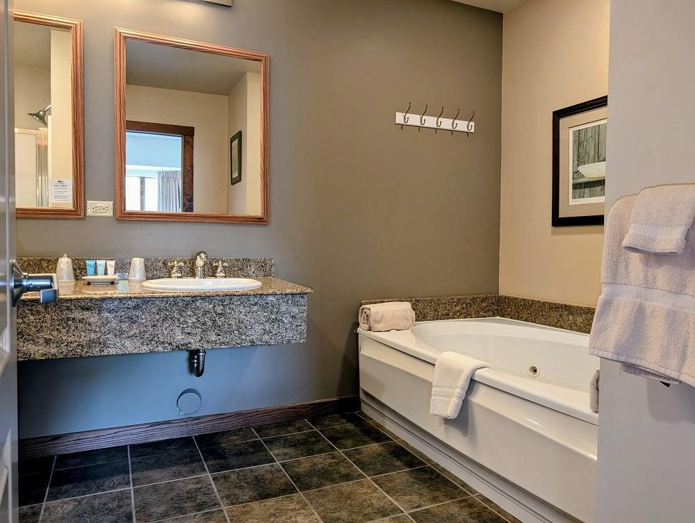 2400 Troon South Bellaire MI 49615