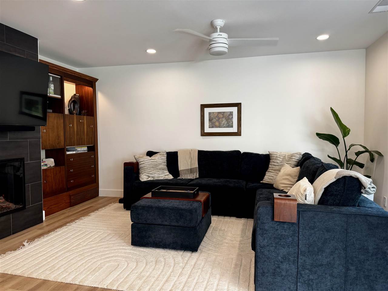 214 E Harbor Drive Harbor Springs MI 49740