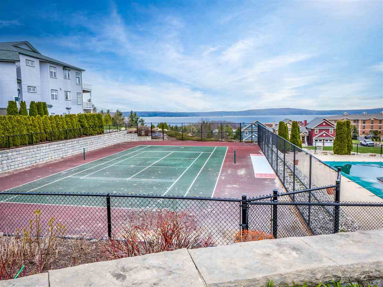 810 Harbor Watch Petoskey MI 49770