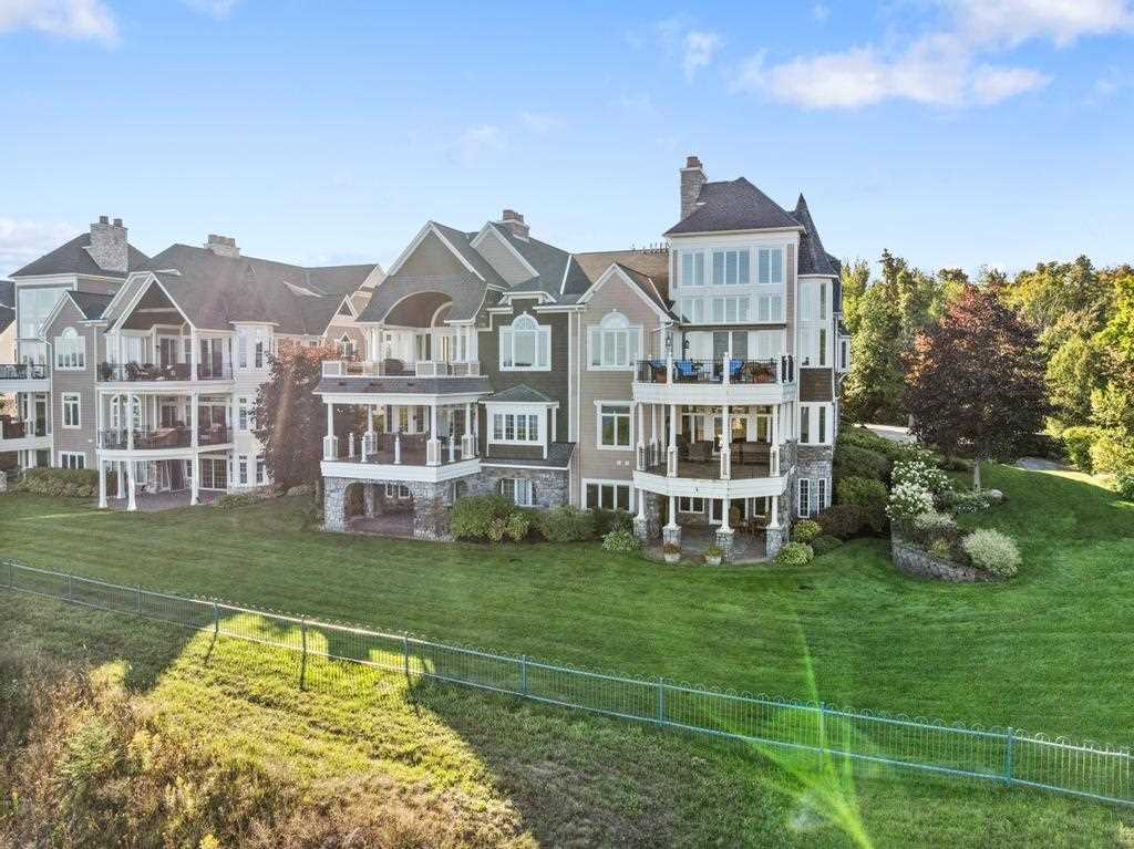 4148 Harborview Ridge Bay Harbor MI 49770