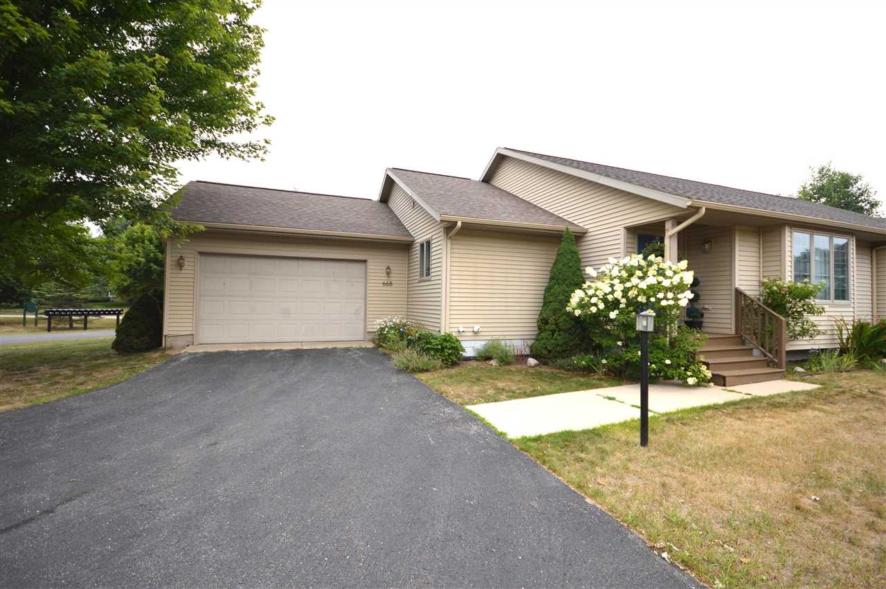 668 Poine Pointe Trail Boyne City MI 49712
