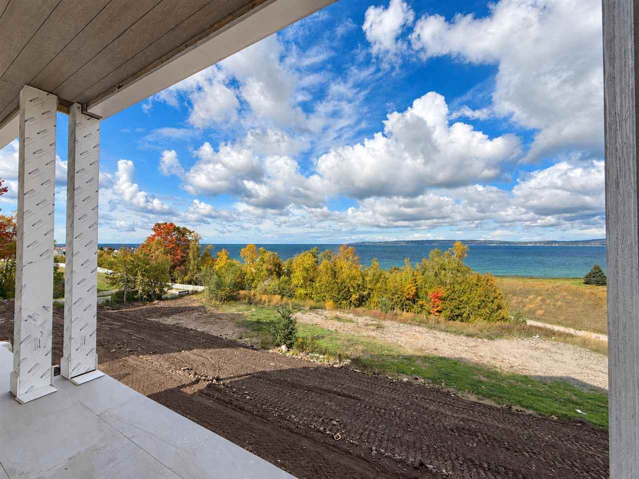 631 Lakeview Drive Bay Harbor MI 49770