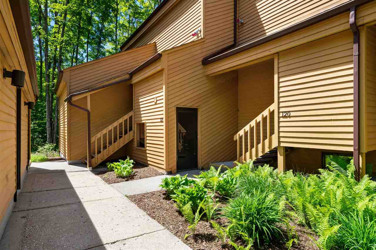 4749 S Pleasantview Road Harbor Springs MI 49740
