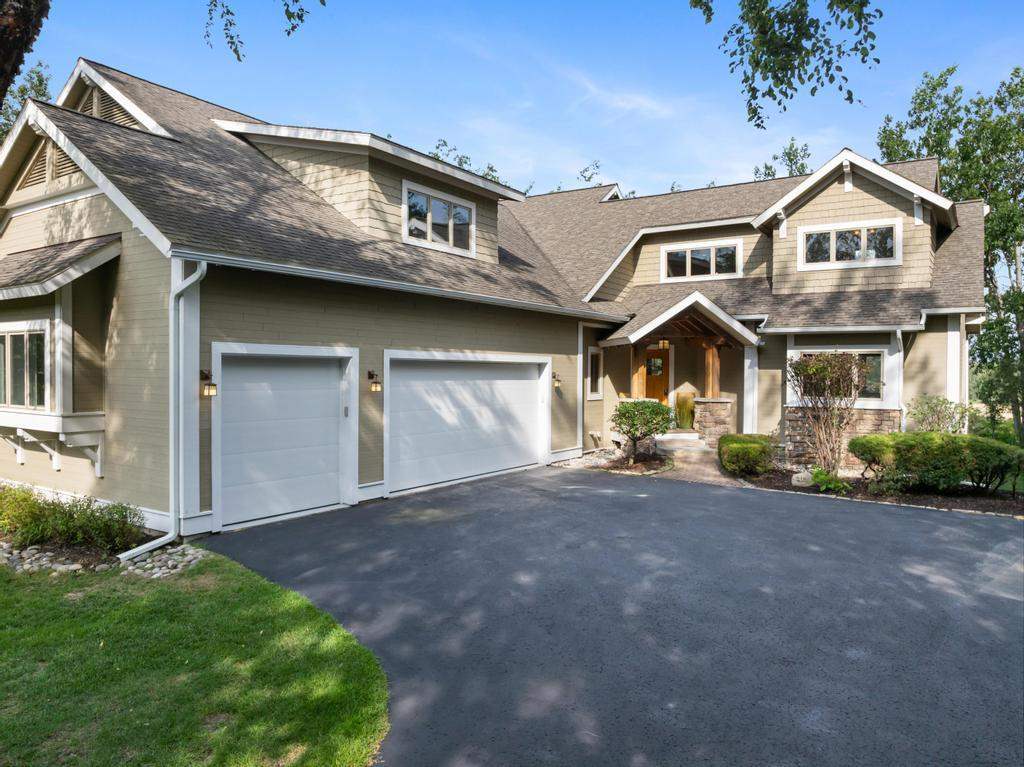 6182 Quarry Ridge Drive Bay Harbor MI 49770