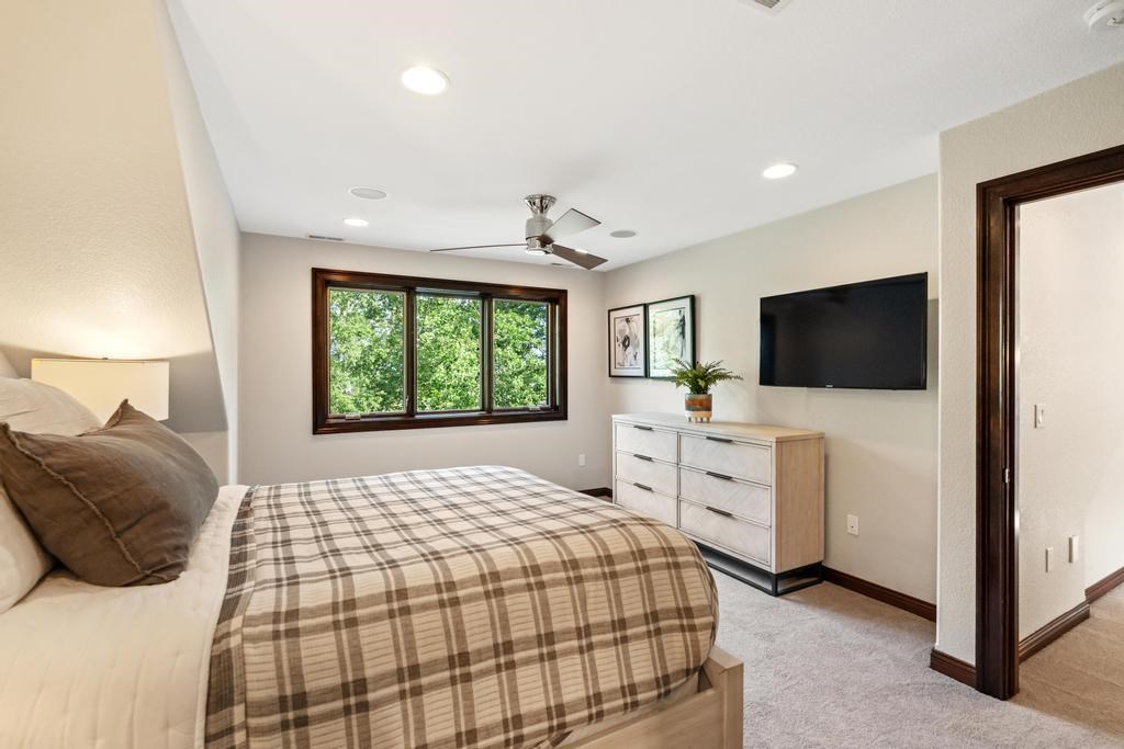 6182 Quarry Ridge Drive Bay Harbor MI 49770