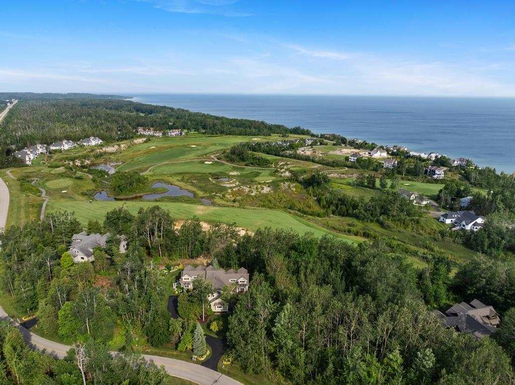 6182 Quarry Ridge Drive Bay Harbor MI 49770