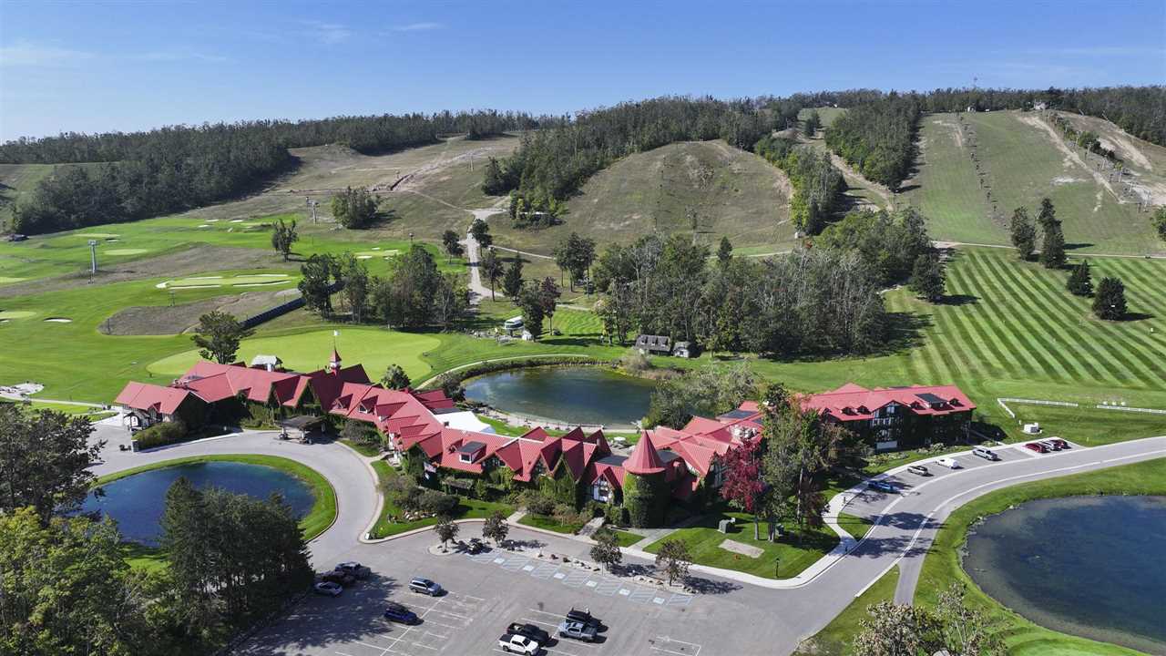 5620 Highlands Drive Harbor Springs MI 49740