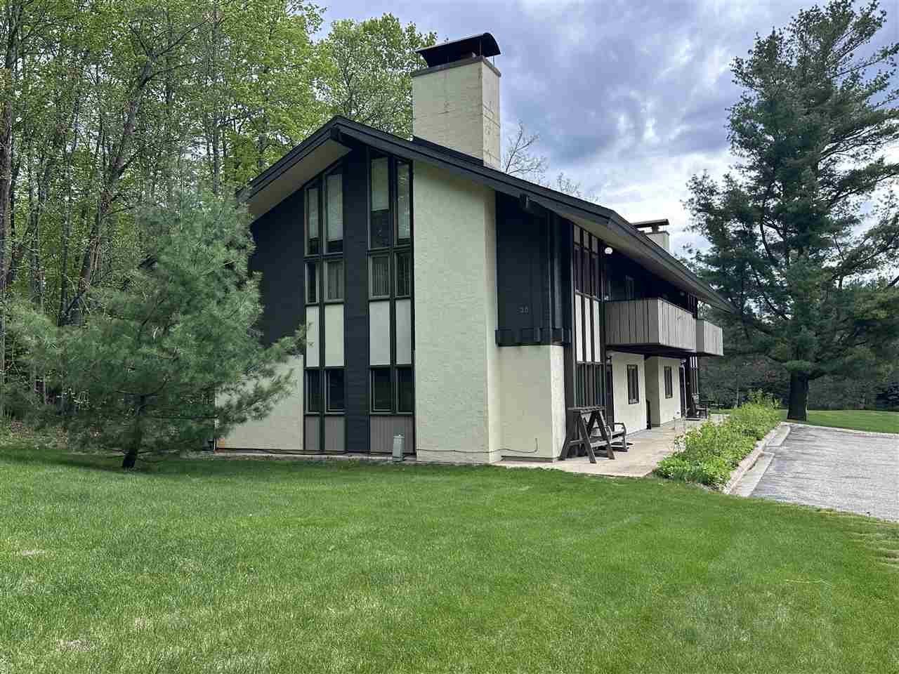 2519 Ramshead Condo Drive Boyne Falls MI 49713