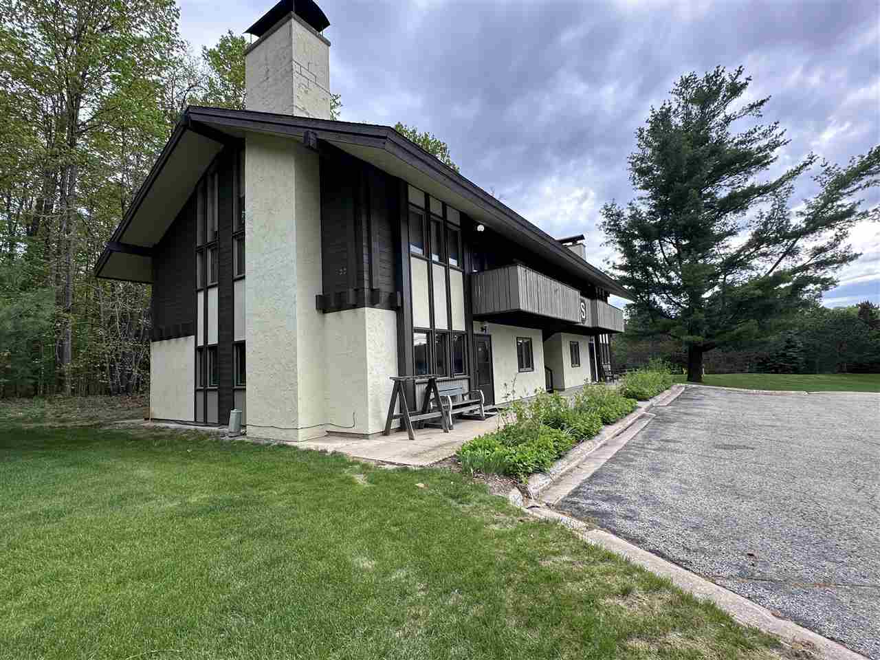 2519 Ramshead Condo Drive Boyne Falls MI 49713